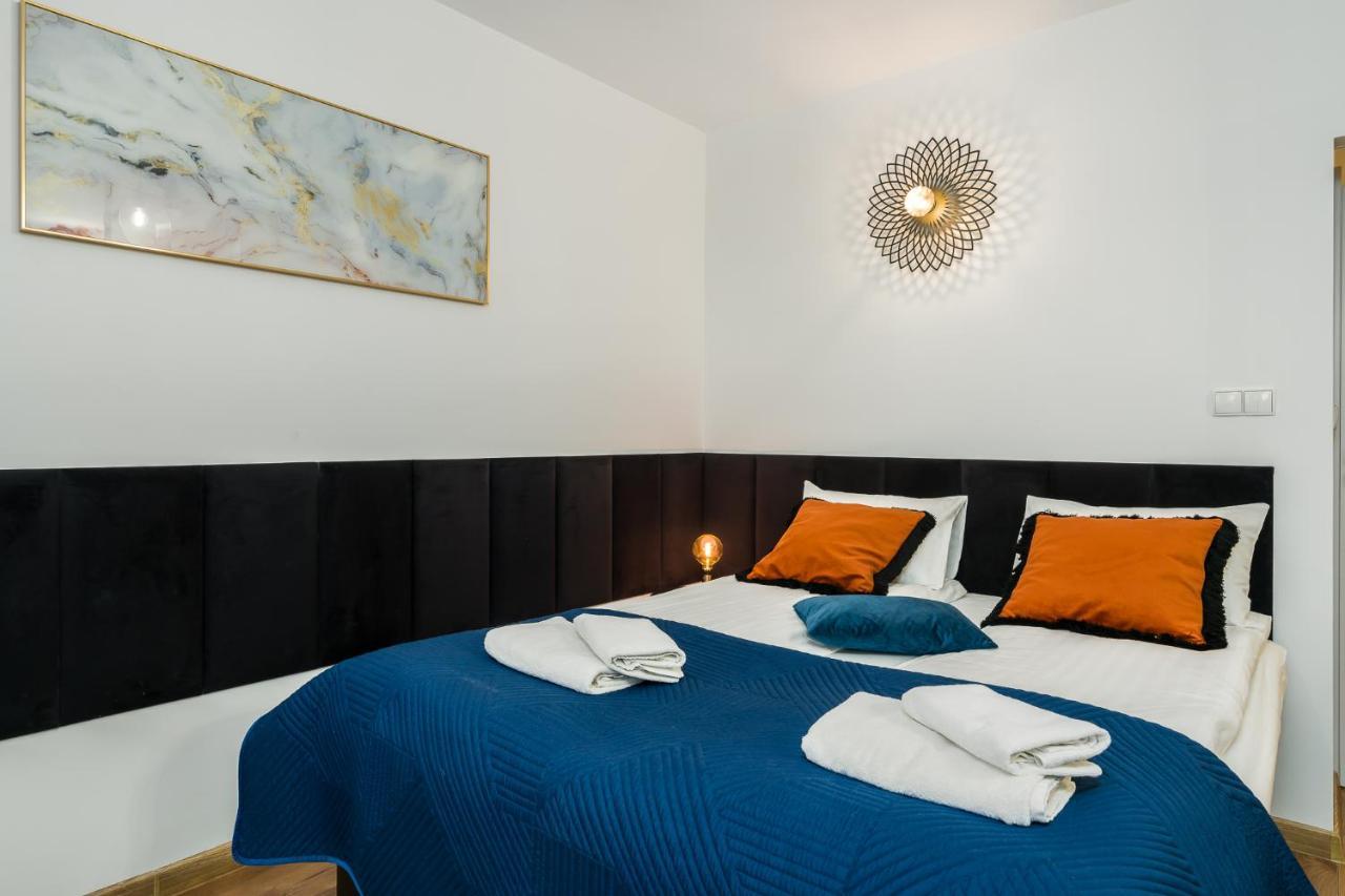 Sleepway Apartments - Modern Dream พอซนาน ภายนอก รูปภาพ